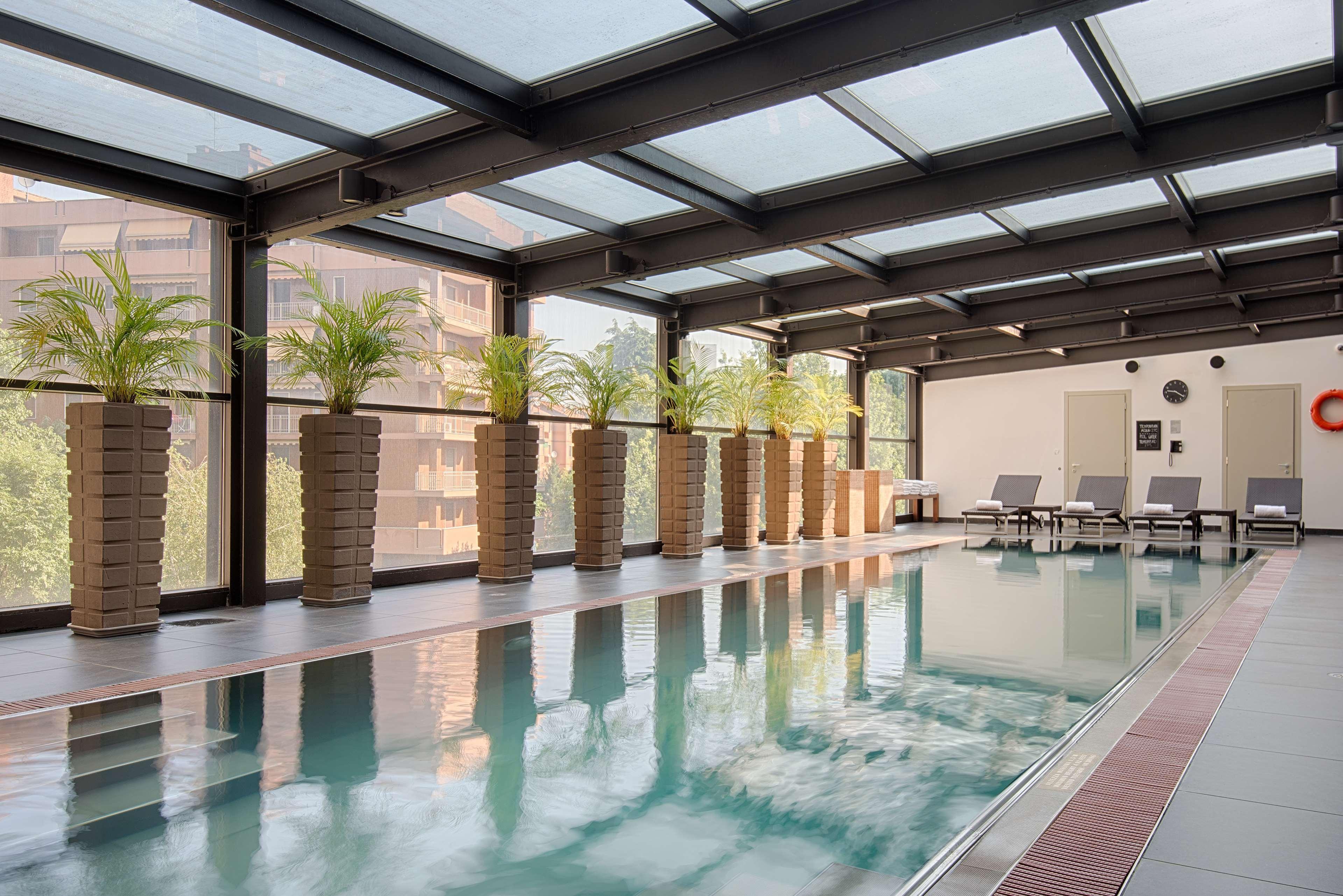 Radisson Blu Hotel Milano Esterno foto