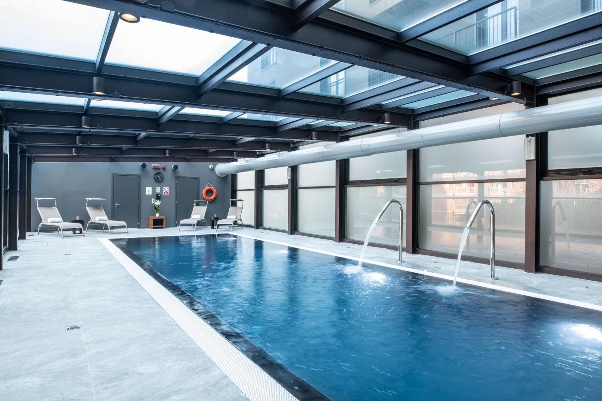 Radisson Blu Hotel Milano Esterno foto