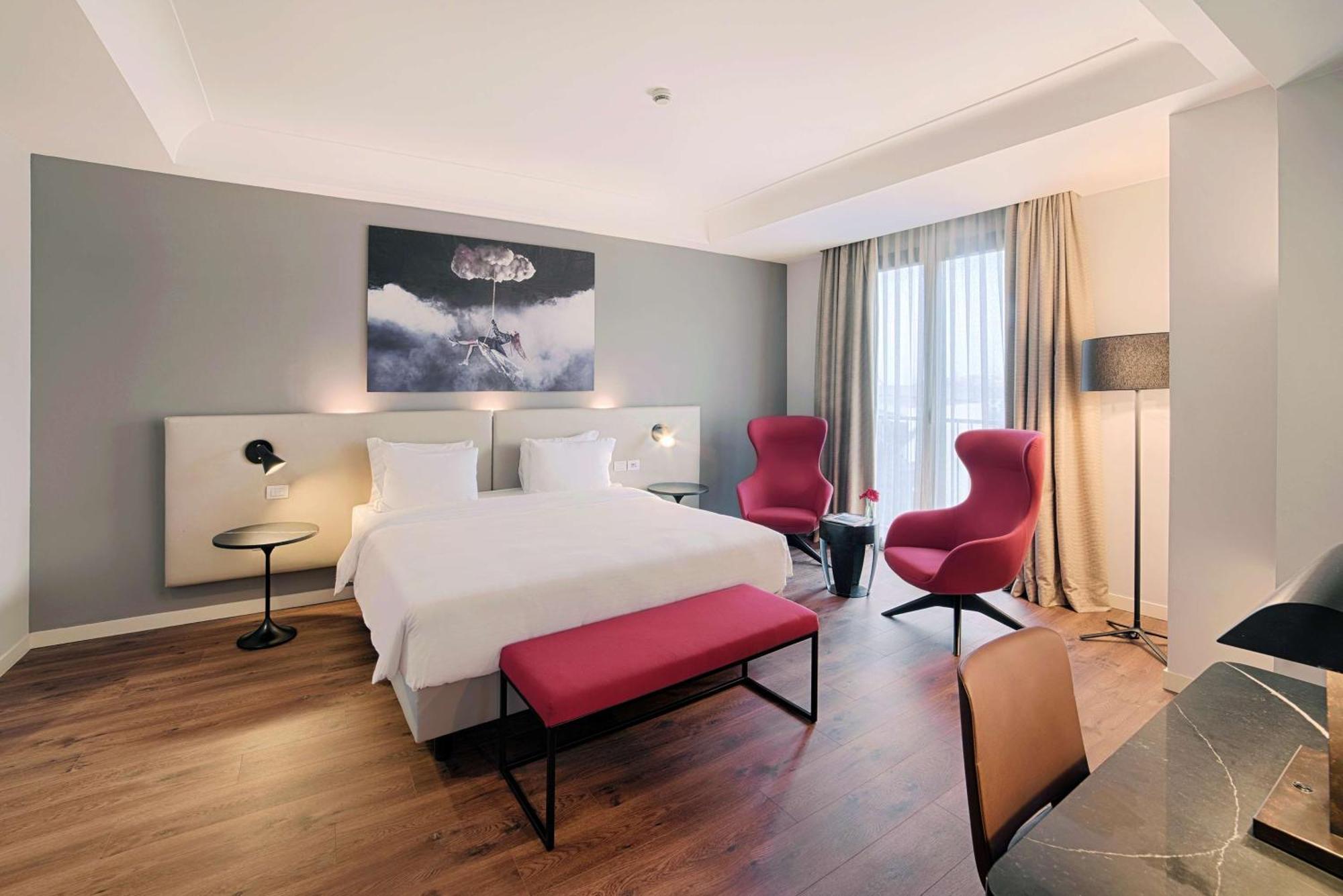 Radisson Blu Hotel Milano Esterno foto