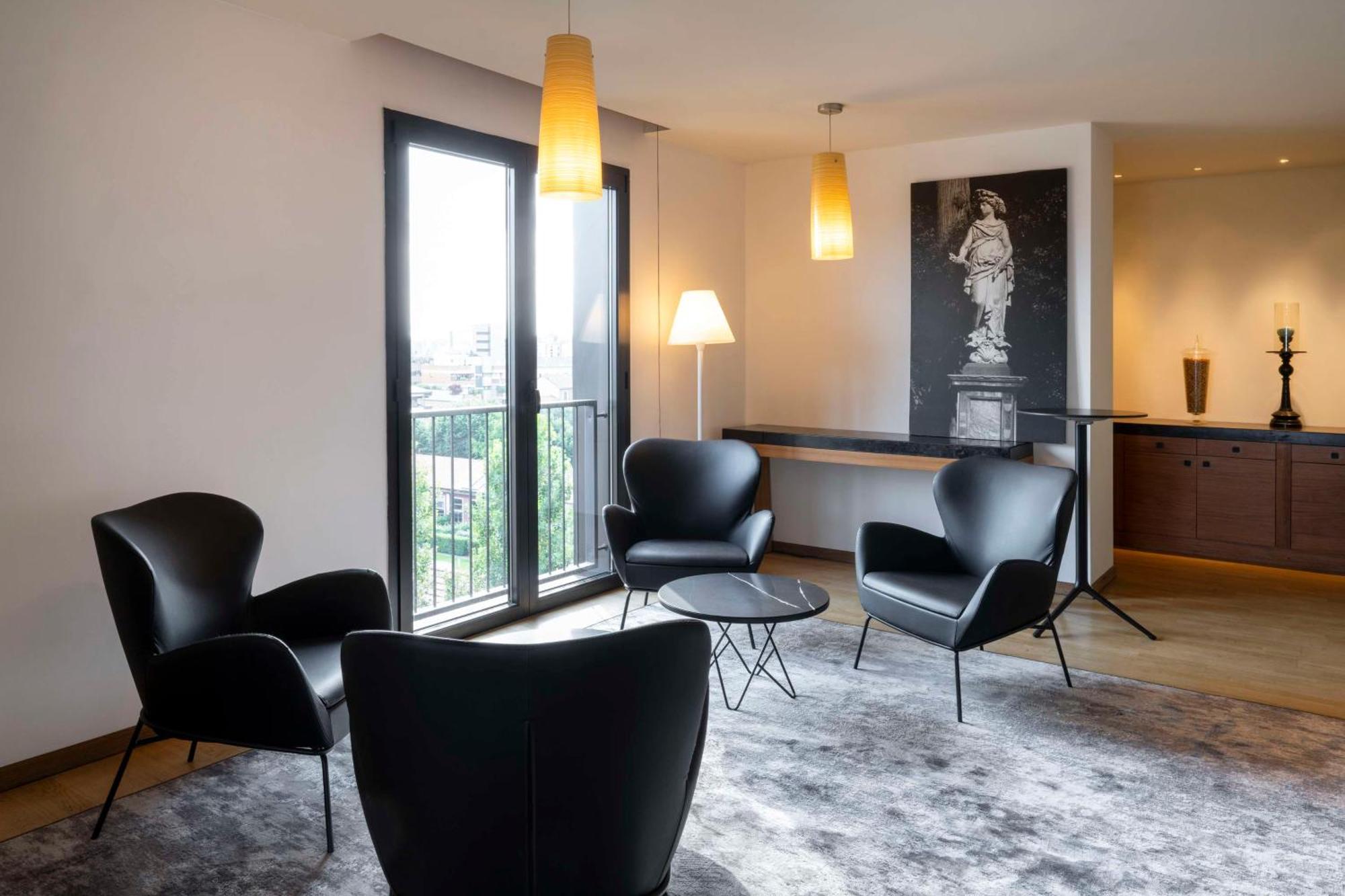 Radisson Blu Hotel Milano Esterno foto